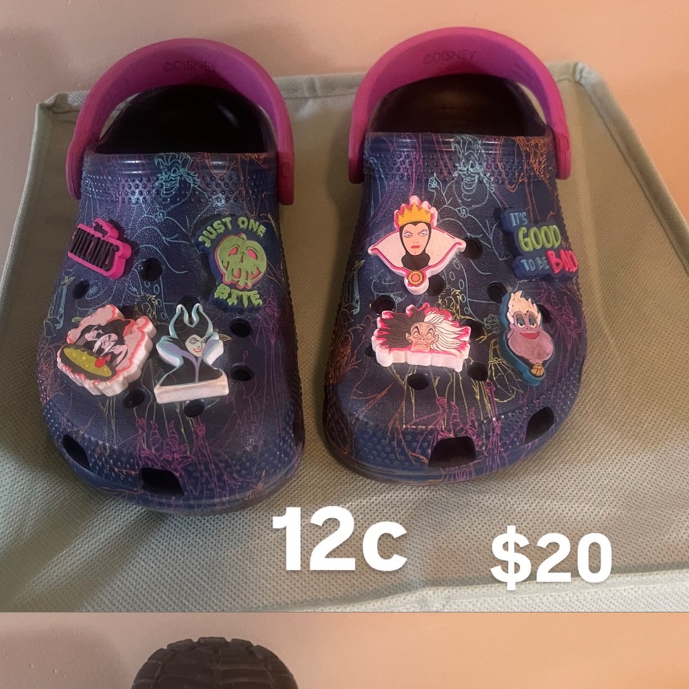 CROCS Kids Slippers - Purple and Pink